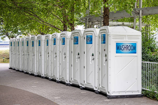 Best Portable restroom trailer rental  in Brookville, IN